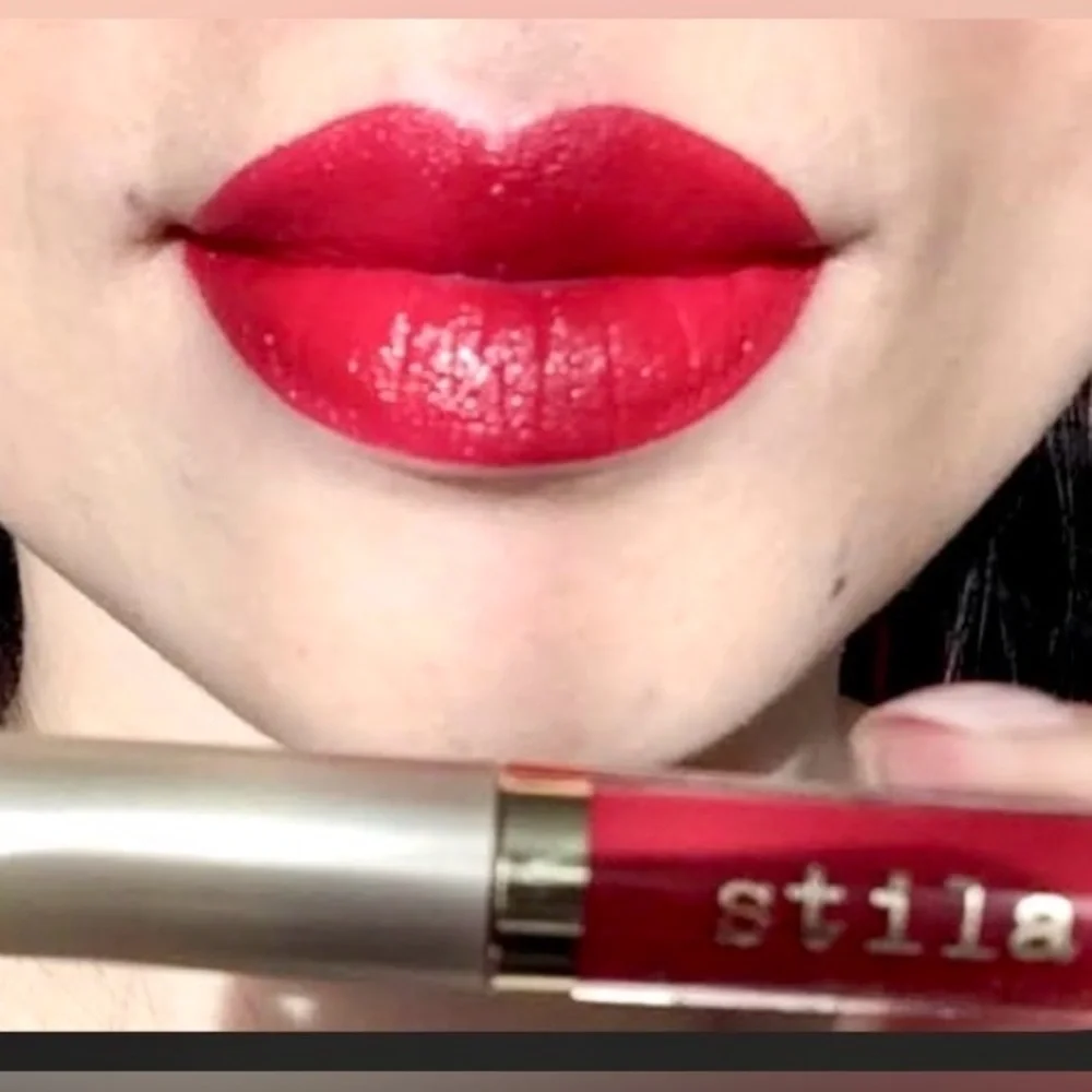 Stila FIERY Red Liquid Lipstick - Vibrant Red Finish